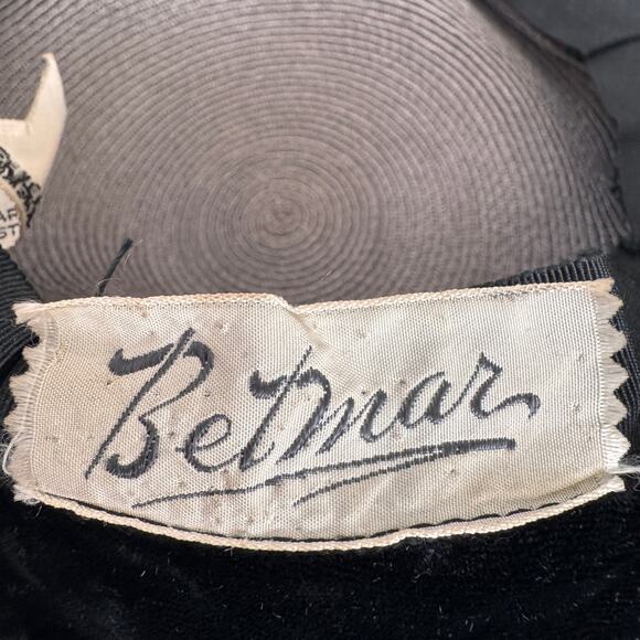 1950s Belmar Broida\'s Virginia Sculptural Cocktail Hat Black Velvet Fascinator main image 16